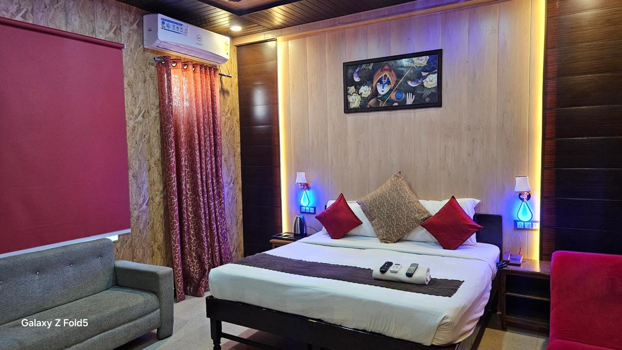 Bundeli Farm Resort & Banquet Orchha Exterior foto
